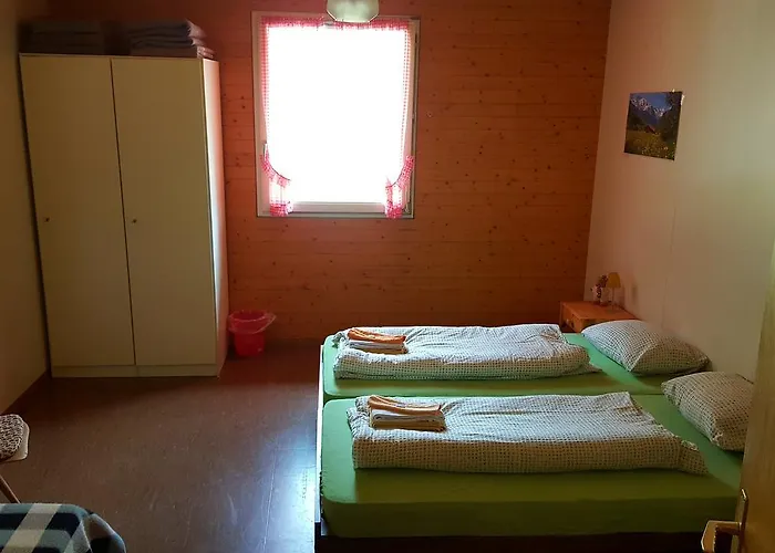 Berghaus Hintisberg * Lütschenthal