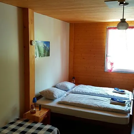 Berghaus Hintisberg Han/Misafirhane *